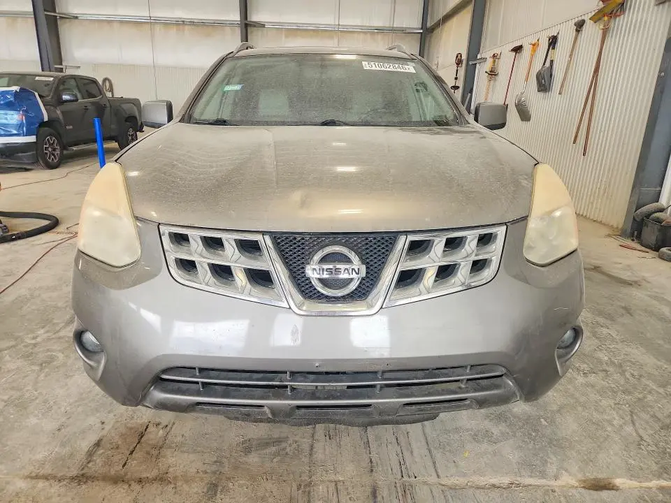 2011 NISSAN ROGUE S  