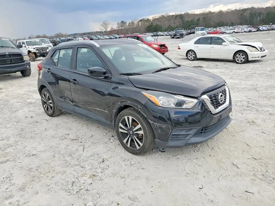 2019 NISSAN KICKS SV  