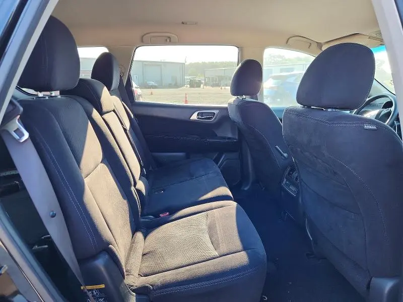 2013 NISSAN PATHFINDER S  