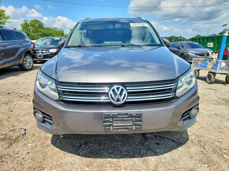 2015 VOLKSWAGEN TIGUAN S  