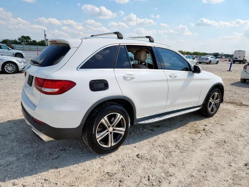 2016 MERCEDES-BENZ GLC 300  