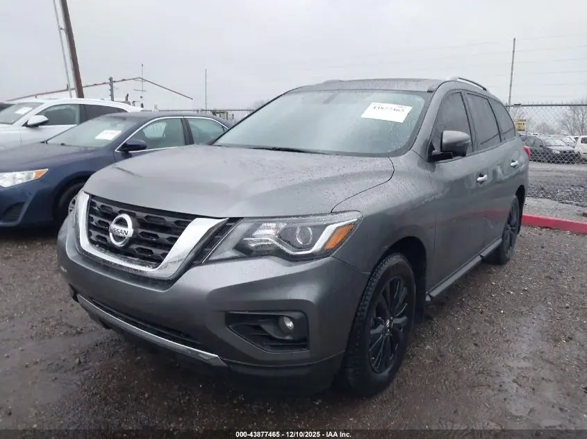 2017 NISSAN PATHFINDER SL