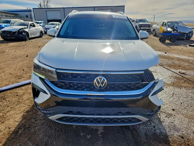2022 VOLKSWAGEN TAOS SE  