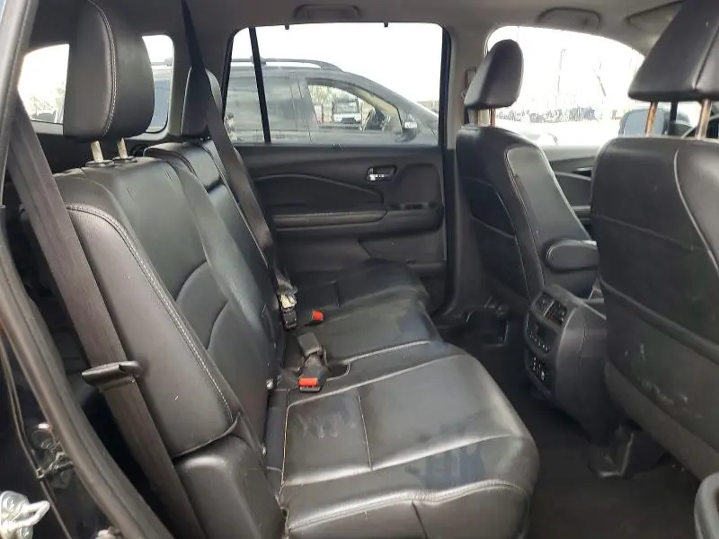 2016 HONDA PILOT TOURING  