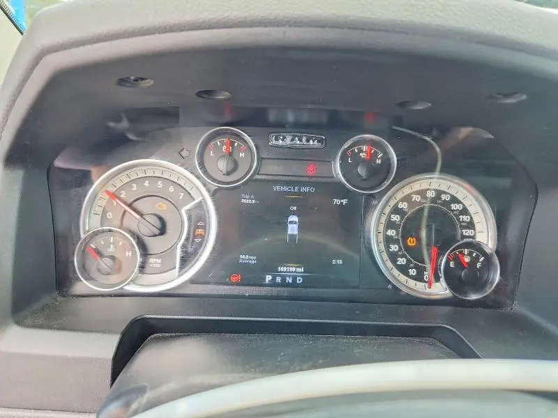 2014 RAM 1500 SLT  