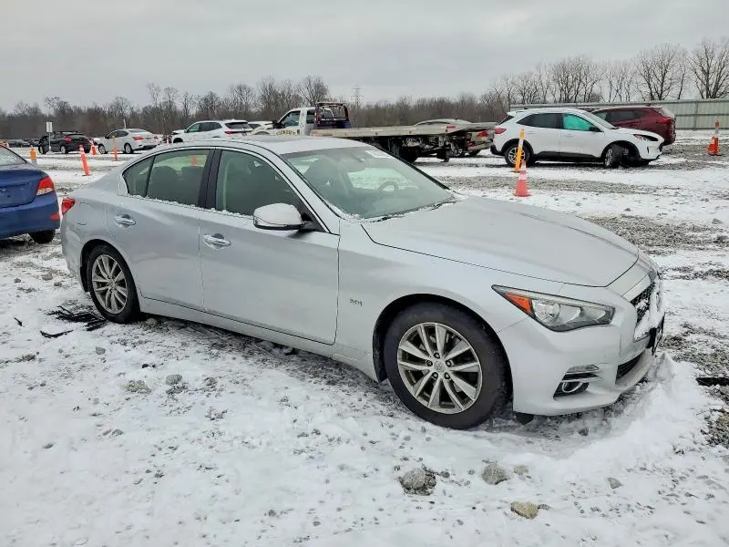 2016 INFINITI Q50 PREMIUM  