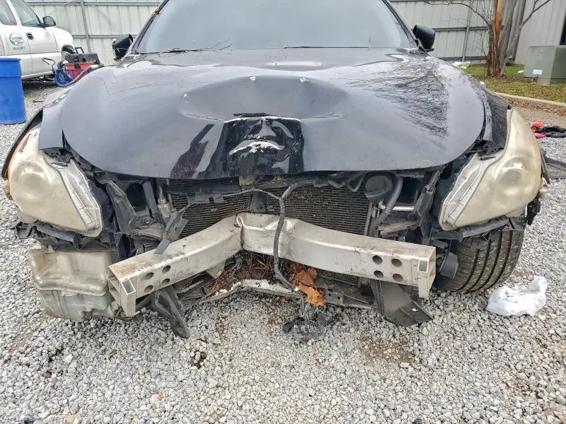 2010 INFINITI G37 BASE  