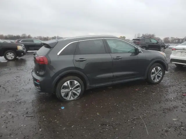 2022 KIA NIRO S  