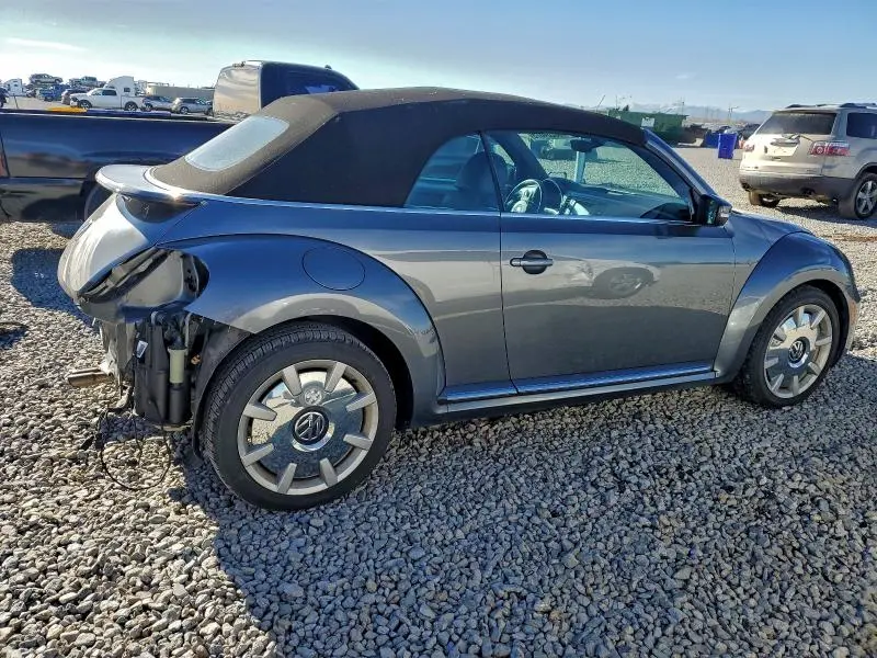 2019 VOLKSWAGEN BEETLE S  