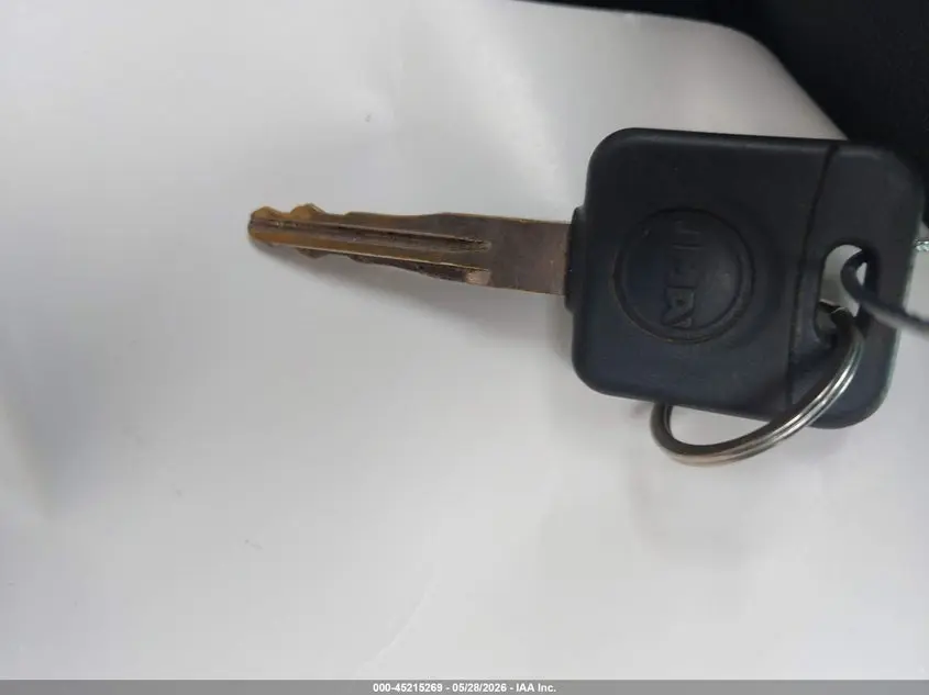 2019 NISSAN VERSA 1.6 S+