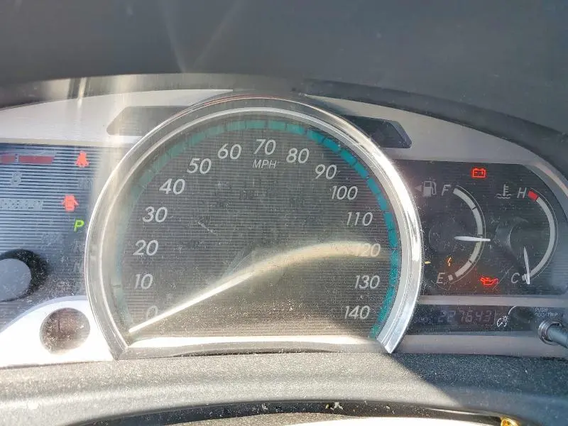 2013 TOYOTA VENZA LE  