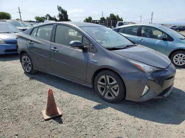 2016 TOYOTA PRIUS   