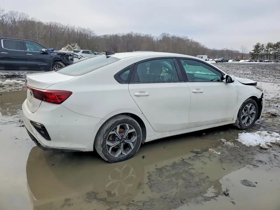 2019 KIA FORTE FE  