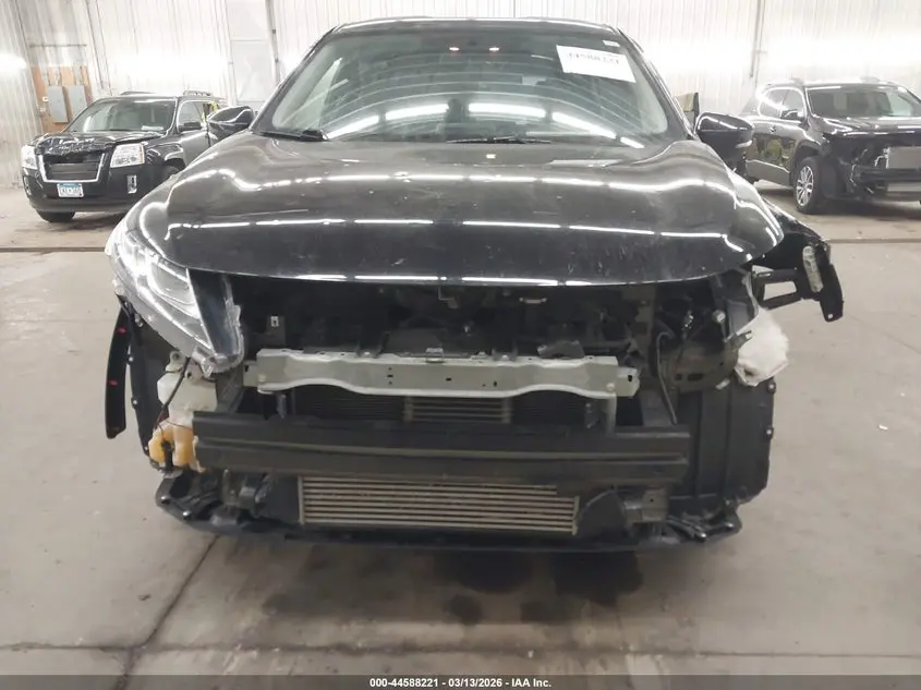 2019 MITSUBISHI ECLIPSE CROSS LE