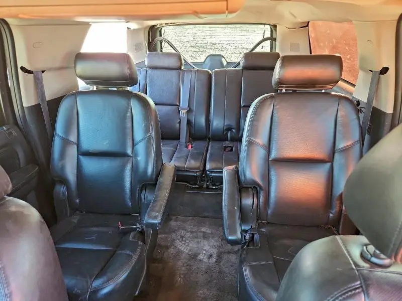 2010 GMC YUKON XL DENALI  