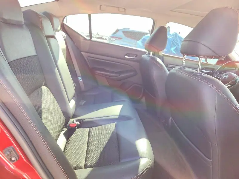 2019 NISSAN ALTIMA SR  