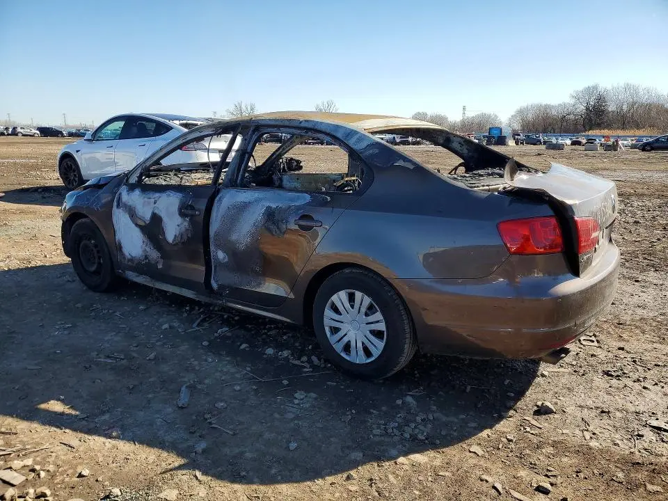 2014 VOLKSWAGEN JETTA BASE  