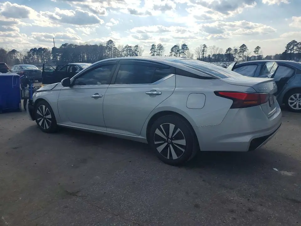 2021 NISSAN ALTIMA 2.5 SV  