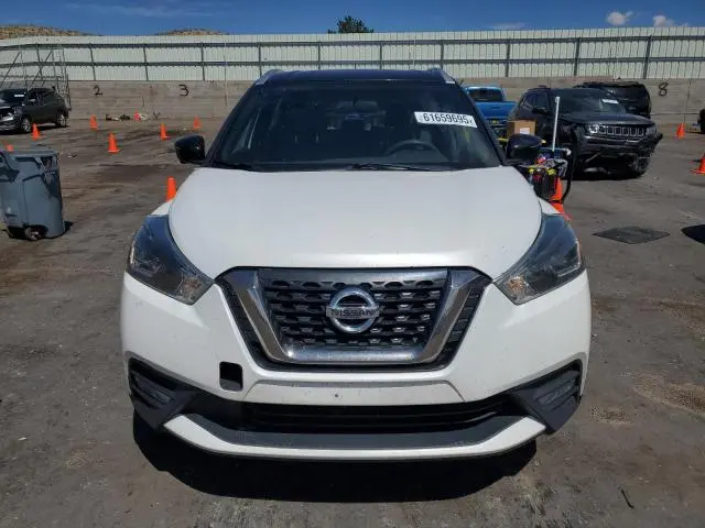 2019 NISSAN KICKS S  