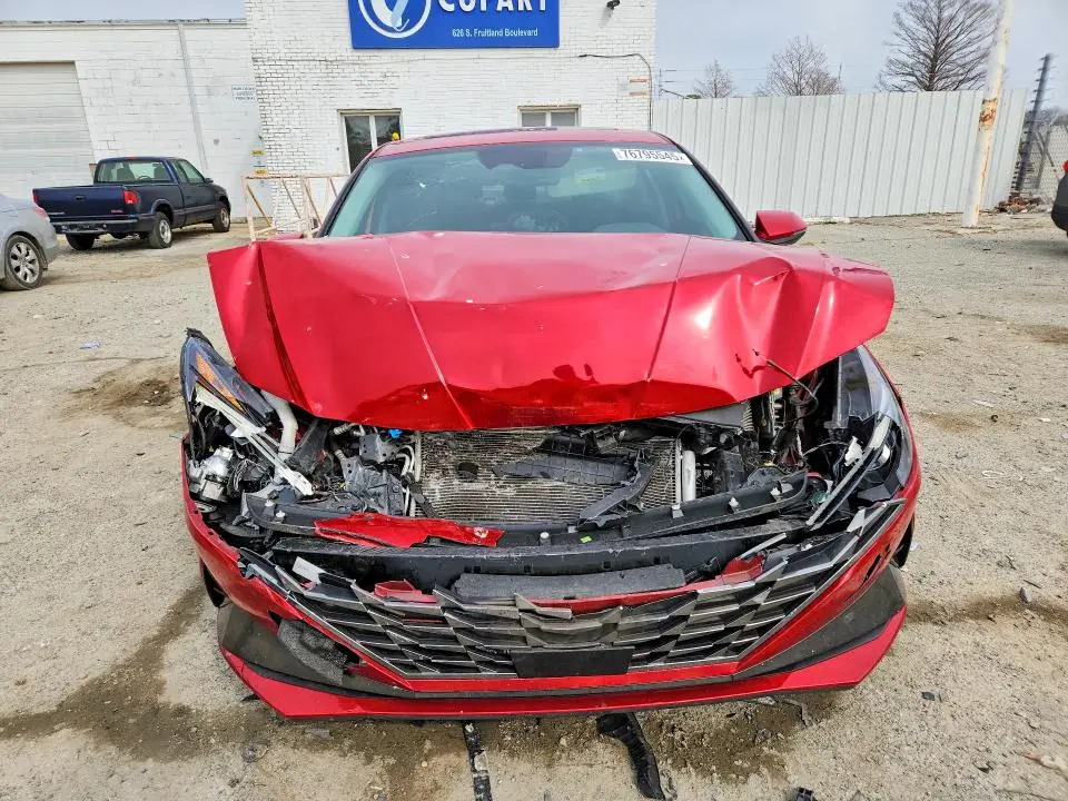 2021 HYUNDAI ELANTRA SEL  