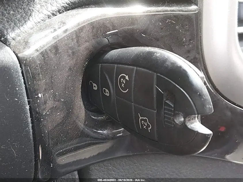 2011 JEEP GRAND CHEROKEE LAREDO