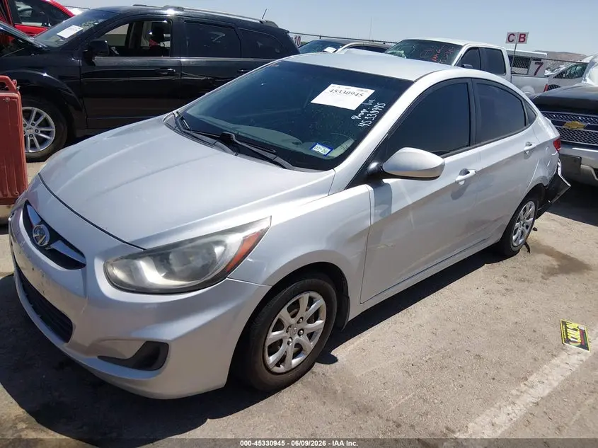 2013 HYUNDAI ACCENT GLS