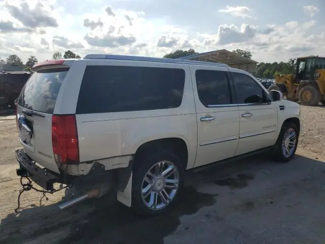 2011 CADILLAC ESCALADE ESV PLATINUM