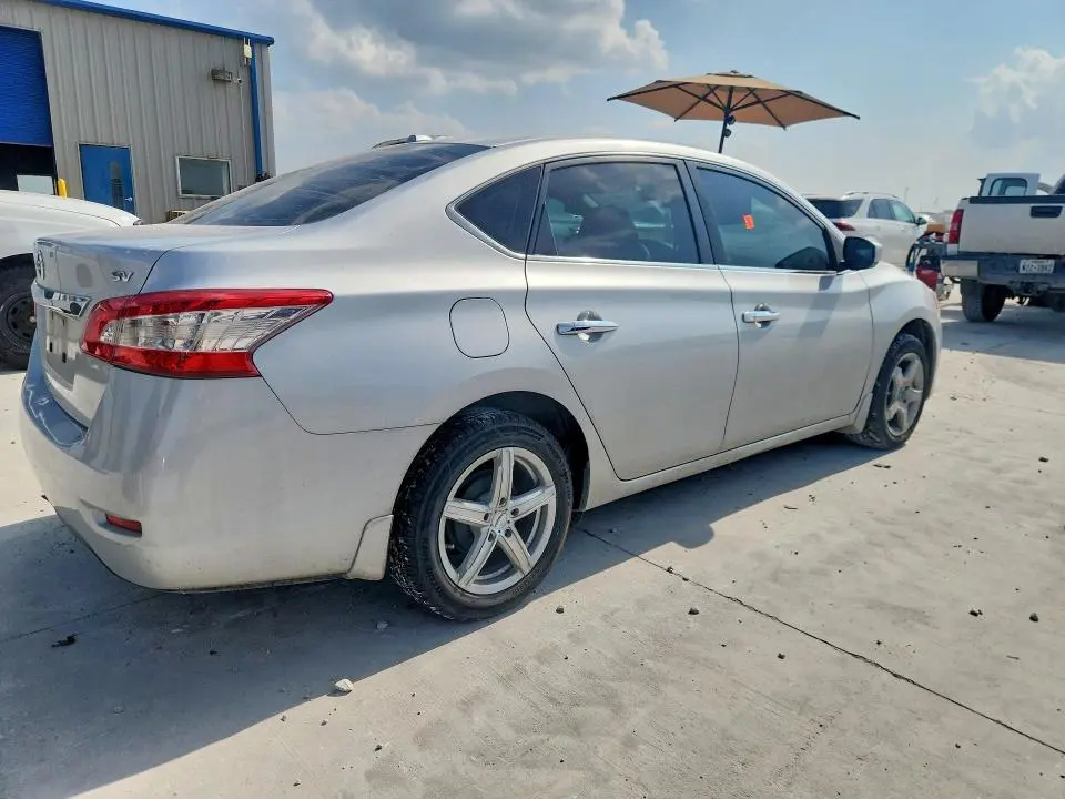 2015 NISSAN SENTRA SV  