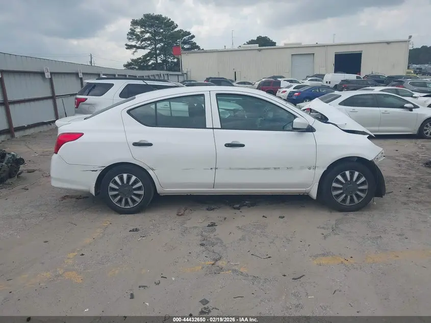 2018 NISSAN VERSA 1.6 S+