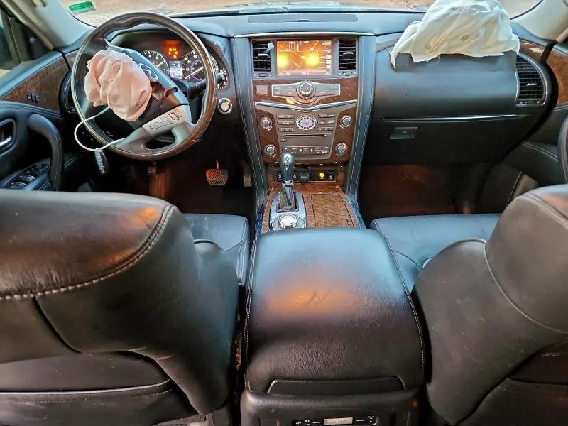 2015 INFINITI QX80   