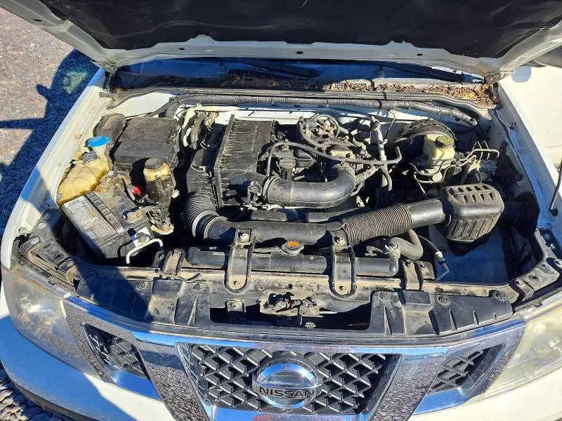 2016 NISSAN FRONTIER S  