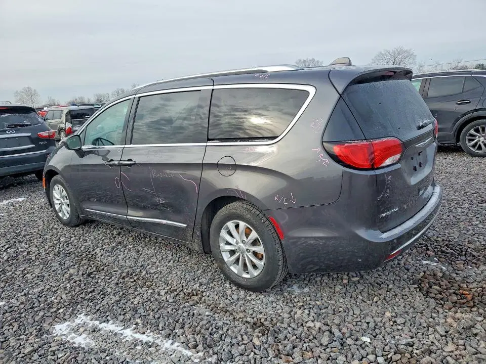 2019 CHRYSLER PACIFICA TOURING L  