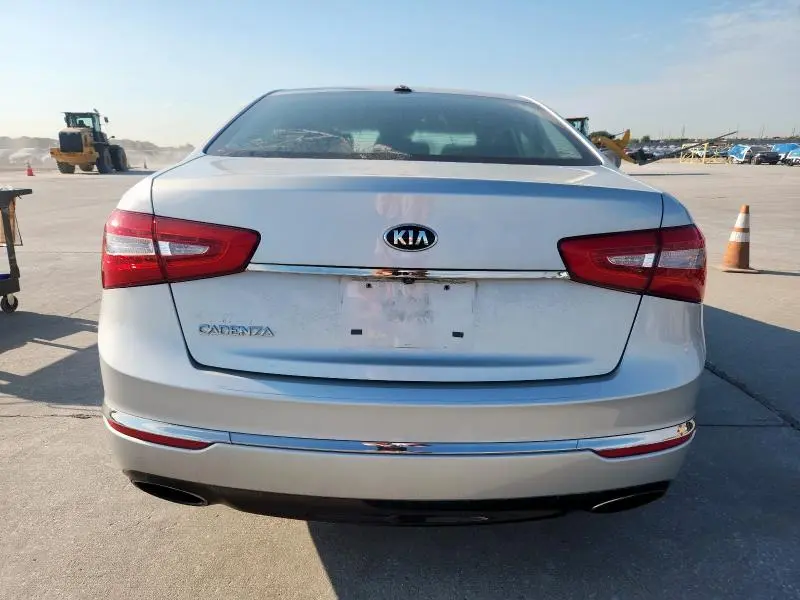 2016 KIA CADENZA LUXURY  