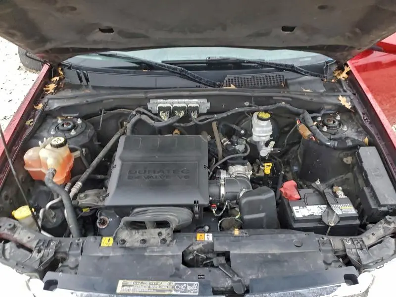 2011 FORD ESCAPE LIMITED  