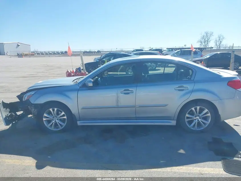2013 SUBARU LEGACY 2.5I LIMITED