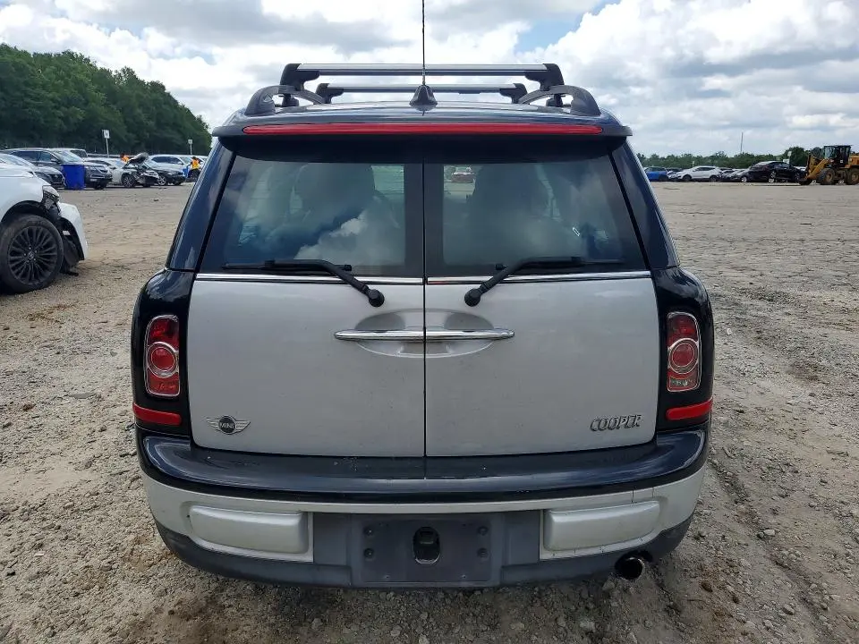 2011 MINI COOPER CLUBMAN  