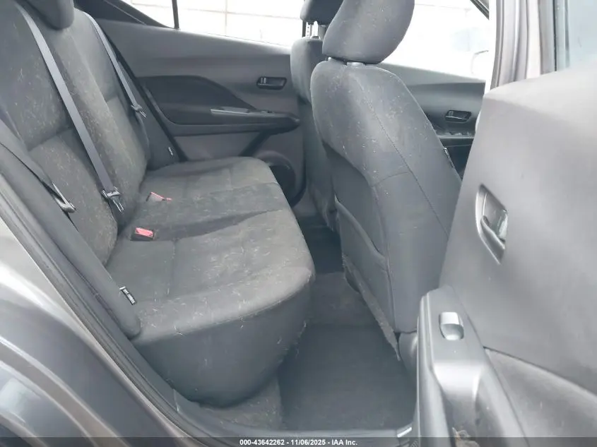 2024 NISSAN KICKS S XTRONIC CVT