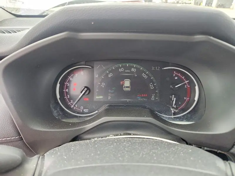 2024 TOYOTA RAV4 LE  