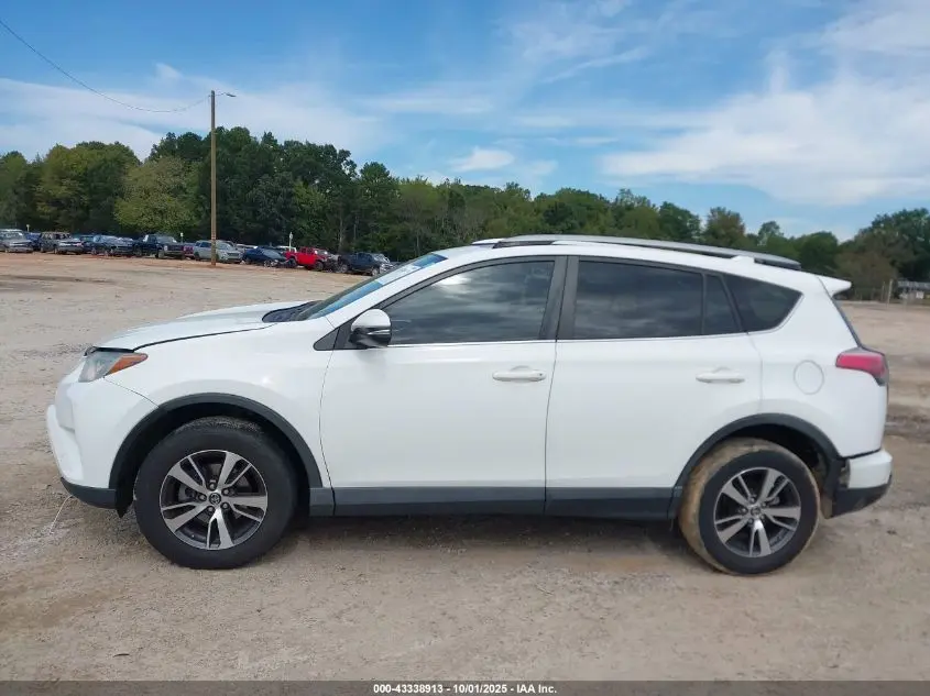2017 TOYOTA RAV4 XLE