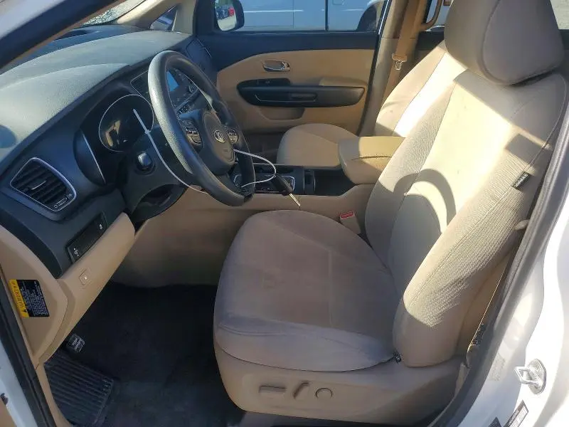 2015 KIA SEDONA LX  
