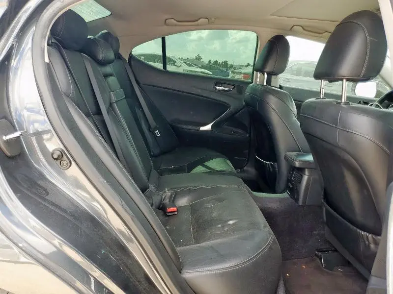 2010 LEXUS IS 250  