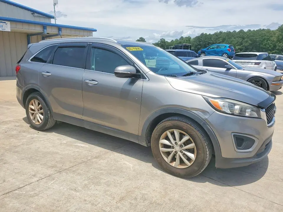 2018 KIA SORENTO LX V6  