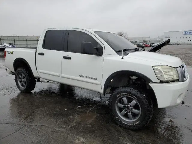 2014 NISSAN TITAN S  