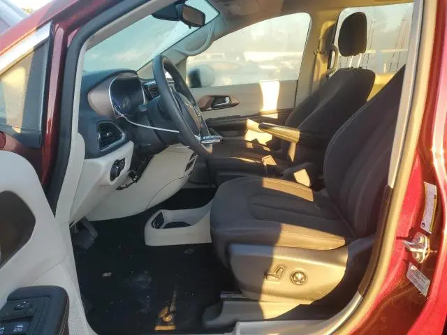 2017 CHRYSLER PACIFICA LX  