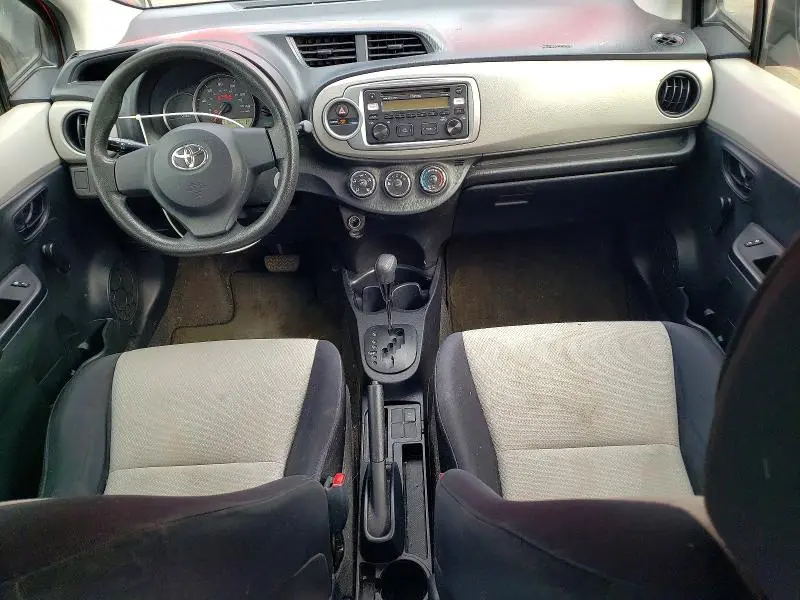 2012 TOYOTA YARIS 5-DOOR L  