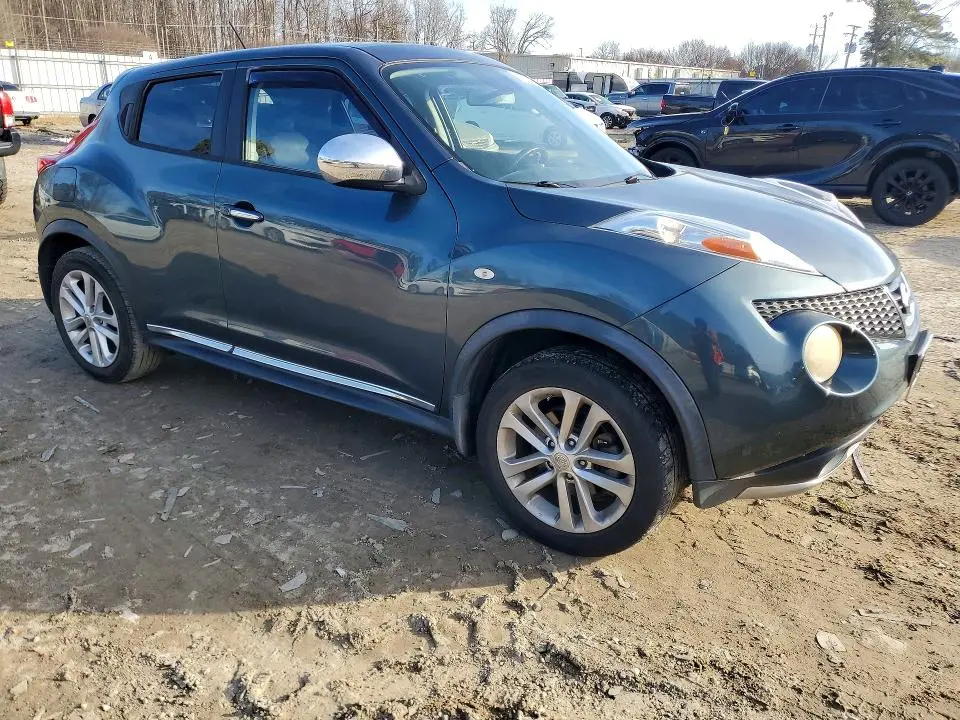2012 NISSAN JUKE S  