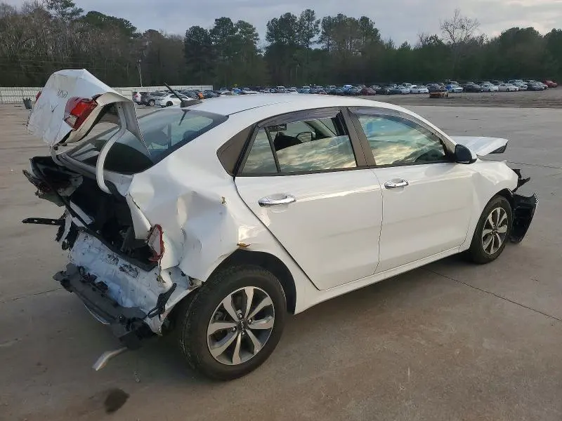 2023 KIA RIO LX  