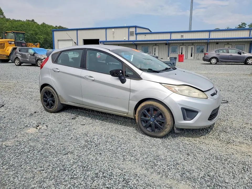 2012 FORD FIESTA SE  