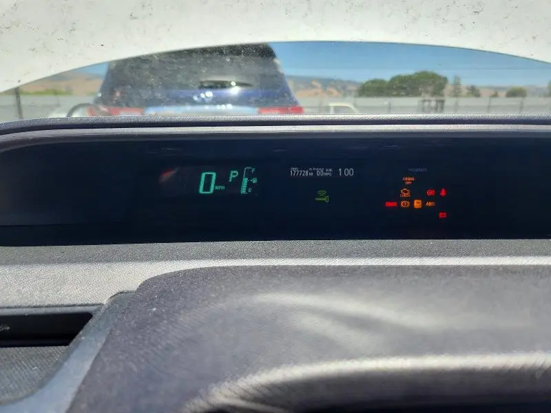 2013 TOYOTA PRIUS C   