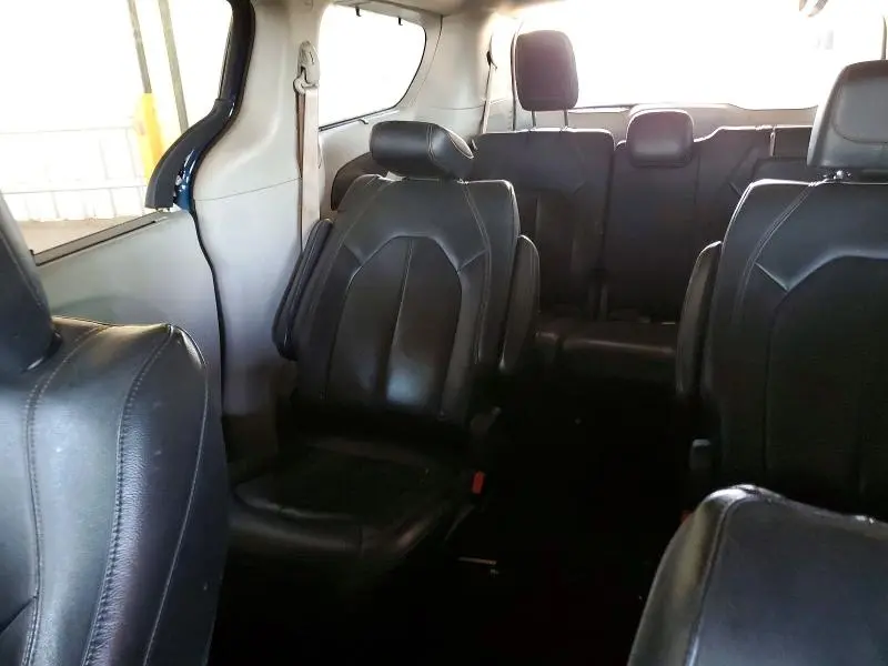 2017 CHRYSLER PACIFICA TOURING L  